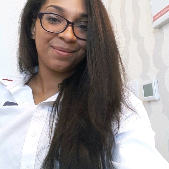 Meet your Posher, Shay - Picture 2 of 2